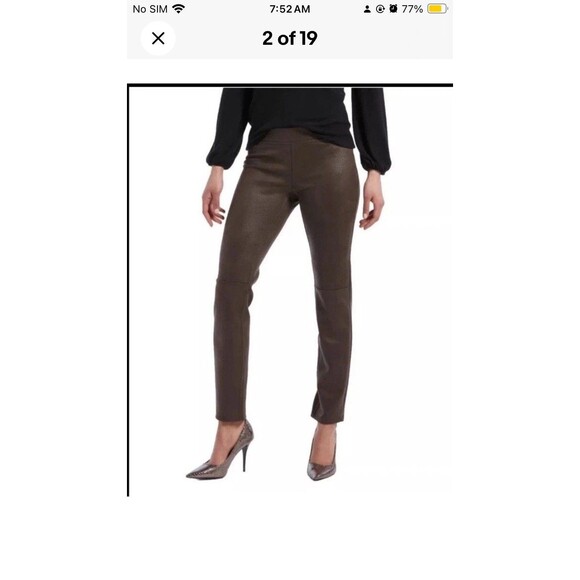 HUE Pants - HUE Textured Microsuede Leggings Mulch Brown Size Medium Snakeskin Pants NWT